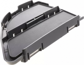 Front bumper plug in the lower grille Nissan Versa Note 13-16 prerest