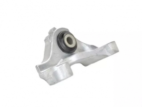 Chrysler 200 15-17 2.4 Engine Center Mount Bracket