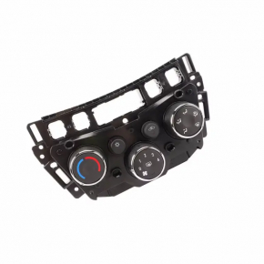 Climate control Chevrolet Trax 17-21 without heating