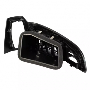 Left dashboard air duct Ford Focus mk3 15-18 crack, chip, abrasions, broken mount
