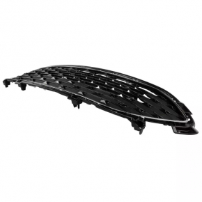 Ford Escape MK4 2020-22 grille, black gloss mesh, chrome frame, scratches, broken frame