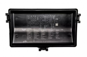 Fuse box underhood Chevrolet Cruze 11-14 automatic transmission