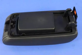 Jeep Grand Cherokee WK2 14-22 leather armrest, black, white stitching, minor scratches