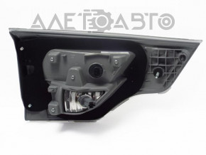 Right inner tailgate light for Toyota Highlander 2014-2016
