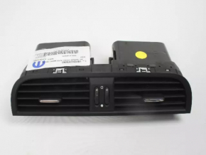 Fiat 500 12-15 front panel air vent deflector, central