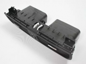 Fiat 500 12-15 front panel air vent deflector, central