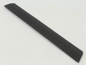 Door sill trim rear left Dodge Grand Caravan 11-20