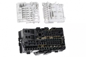Chevrolet Volt 16- Interior Fuse Box