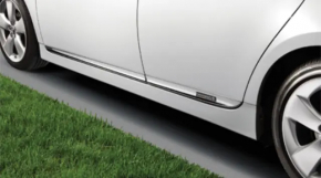 Door molding lower rear right Toyota Prius 30 10-15