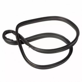 Ford Focus mk3 11-18 4d trunk lid seal