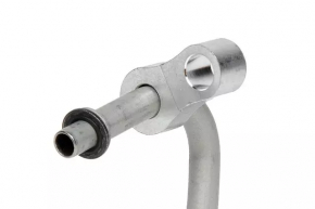 Cooling system pipe of automatic transmission Chevrolet Malibu 13-15 hybrid, return