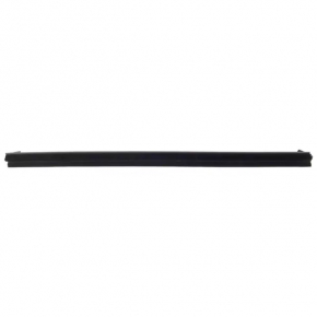 Inner glass seal for the rear right door of a Ford Edge 15-24