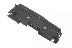 Upper radiator deflector for Chevrolet Volt 11-15