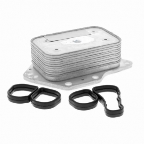 Engine oil filter housing with cooler Mercedes GLA 14-20 2.0