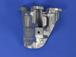 Chrysler 200 11-14 A/C Compressor Bracket