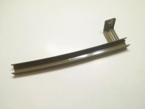 Subaru Outback 10-14 front right door glass guide, short