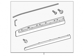 Lower front left door molding for Toyota Land Cruiser 16-21 chrome