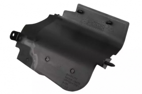 Left radiator deflector for a Cadillac CTS 14-19