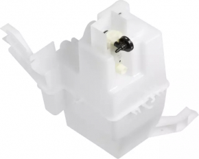 08-15 Nissan Rogue Windshield Washer Reservoir