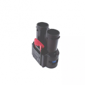 Chip on the diffuser radiator shroud VW Tiguan 18-24