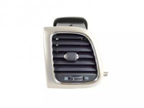 Left dashboard air vent deflector for Jeep Grand Cherokee WK2 14-18 with silver trim