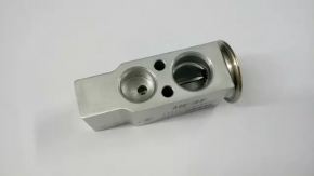 Subaru b9 Tribeca air conditioner heater valve