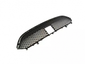 Lower grille front bumper central Chrysler Pacifica 17-20 under fog lights and radar, type 1