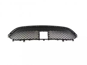 Lower grille front bumper central Chrysler Pacifica 17-20 under fog lights and radar, type 1