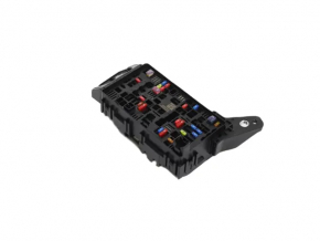 Jeep Grand Cherokee WL 22-25 PHEV dash fuse box