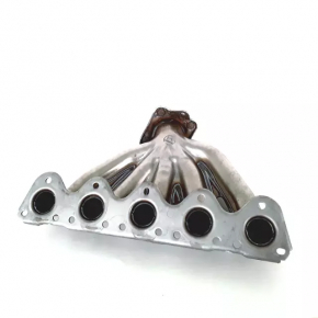 Exhaust manifold VW Beetle 12-14 2.5 broken studs