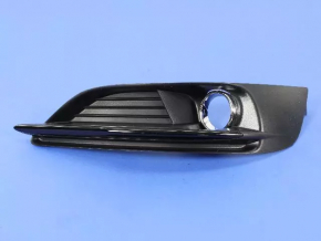 Bumper grille right Chrysler 200 11-14 black under fog lights