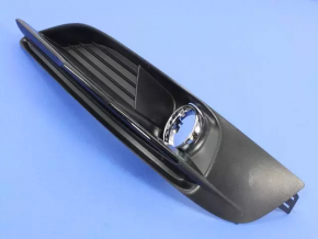 Bumper grille right Chrysler 200 11-14 black under fog lights