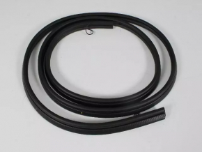 Rubber seal for the tailgate of Dodge Journey 11-