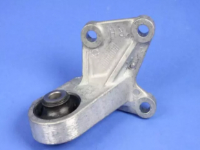 Rear differential gearbox bracket right Jeep Compass 11-16 2.4