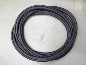 Rubber seal for the trunk door of a VW Tiguan 09-18