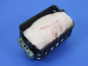 Airbag passenger in the dashboard Chrysler 300 11-