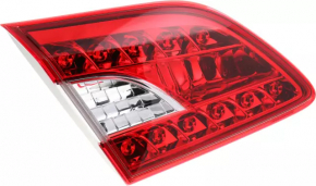Inner taillight trunk lid left Nissan Sentra 13-15 prerest