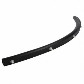 Ford Explorer 16-19 center hood seal
