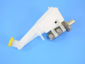 Master Brake Cylinder with Reservoir Dodge Journey 11-