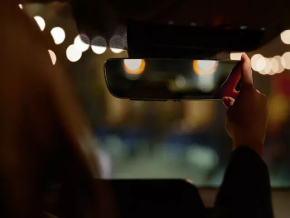Interior mirror Mazda 3 19 - auto-dimming