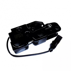 Hood lock for the Audi Q7 4L 10-15