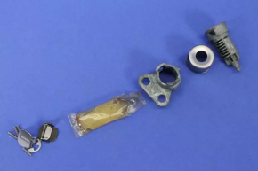 Front left lock cylinder Jeep Grand Cherokee WK2 11-21