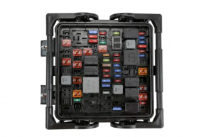 Cadillac ATS 13-15 2.0, 2.5 hood fuse box