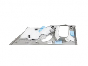 Upper right arch trim for Jeep Compass 19-26, black, two pieces, scratched, needs cleaning