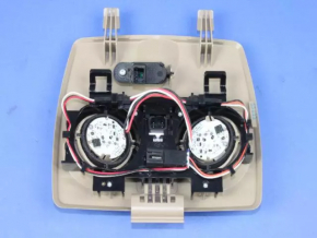 Ceiling light front Chrysler 200 11-14 under sunroof beige