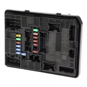 Nissan Rogue 23 Underhood Fuse Box