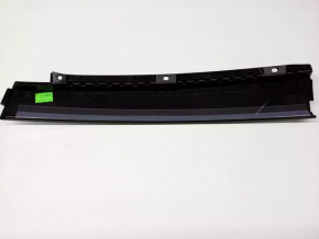 Door trim side front left VW Tiguan 09-17