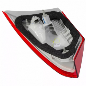 Left inner trunk lid light for Ford Focus mk3 11-14 pre-rest 4d