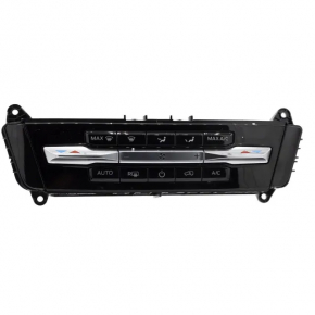 Ford Explorer 20-24 climate control panel with heated seats, scratches