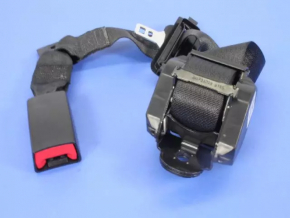 Seat belt rear center Chrysler 200 11-14 black